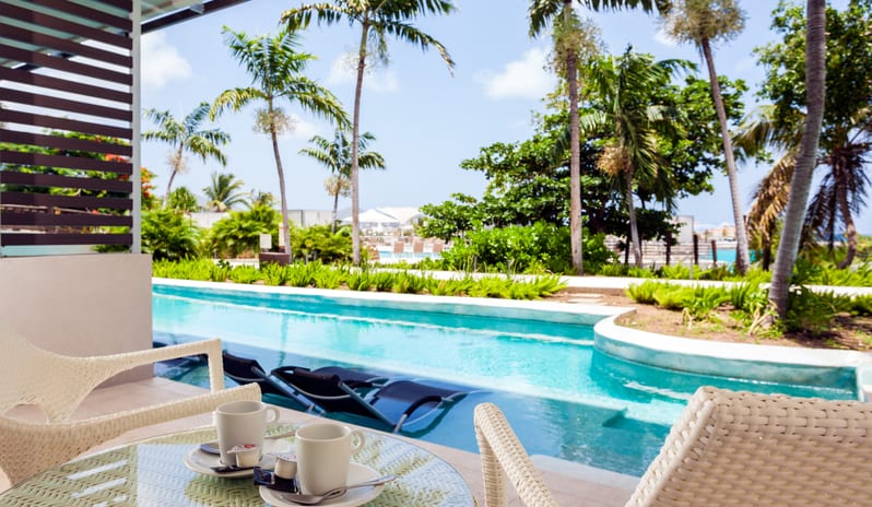 Swim Out Junior Suite